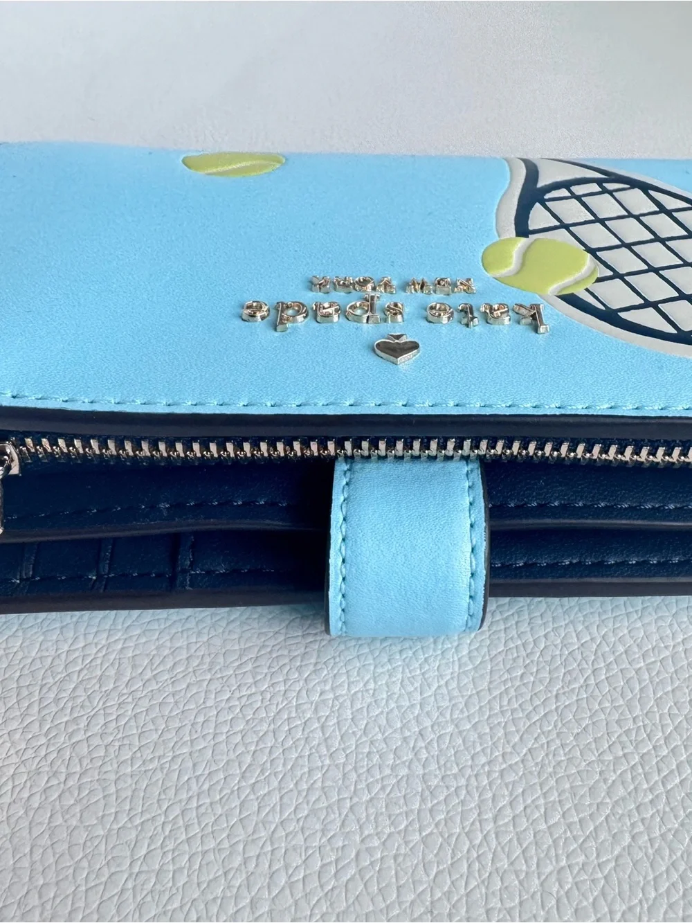 Kate Spade Grand Slam Tennis Medium Billfold Wallet Like New